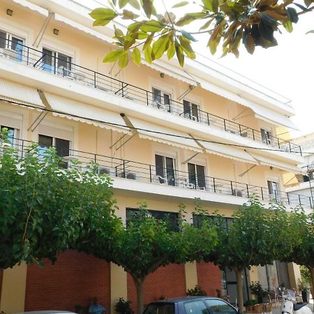 Ωρεοι Hotel Loutra Edipsou  Buitenkant foto